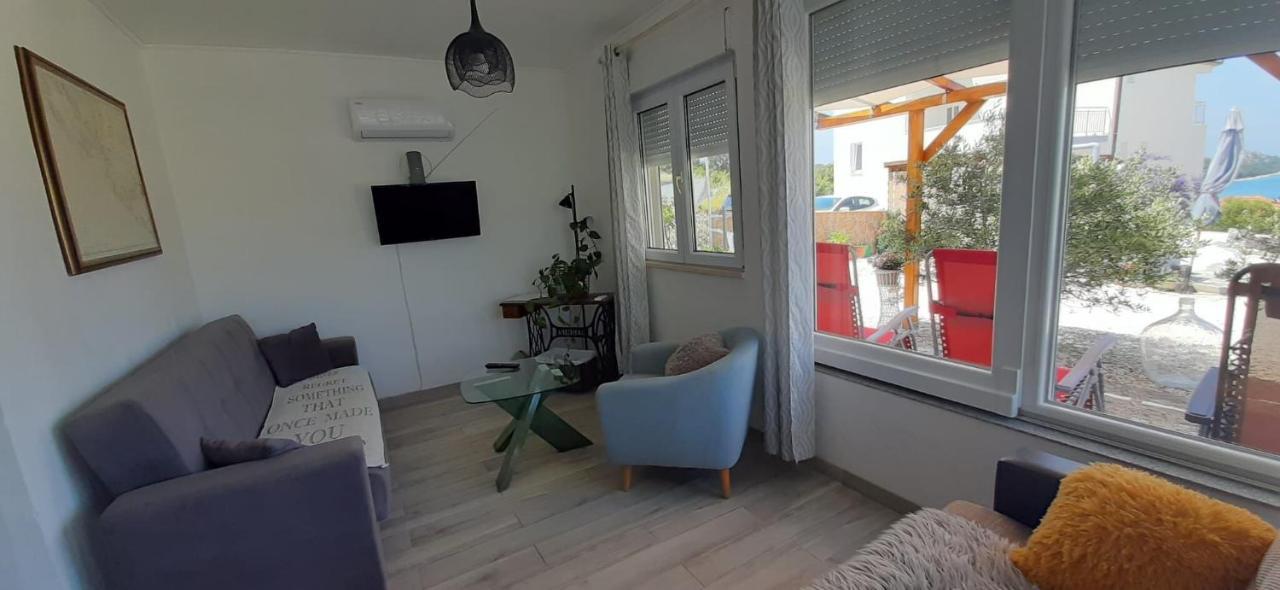 Apartment Mezaroca โรกอซนิซา ภายนอก รูปภาพ